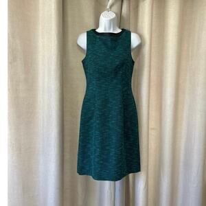 Tahari Business Casual Dress
Sleeveless Green/Black Tweed US Sz 2 knee length